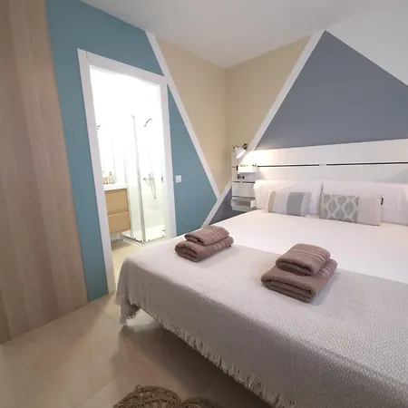 Апартаменты Lagos Loft Frente A La Playa Y Patio Privado