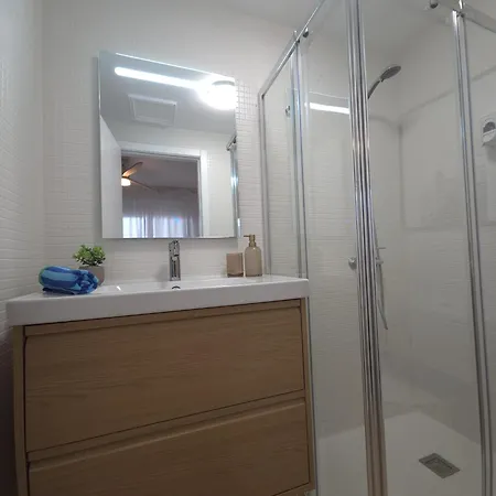 Апартаменты Lagos Loft Frente A La Playa Y Patio Privado El Cotillo (Fuerteventura)