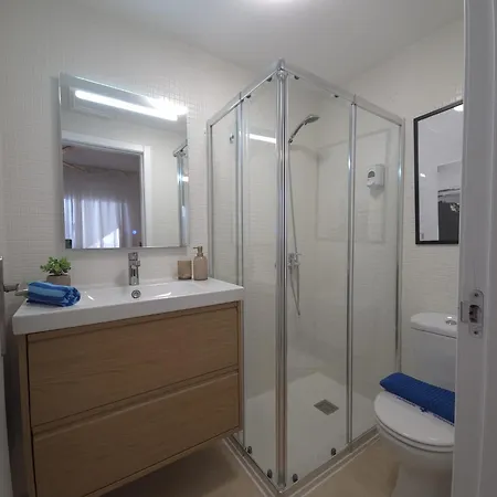 Lagos Loft Frente A La Playa Y Patio Privado Апартаменты