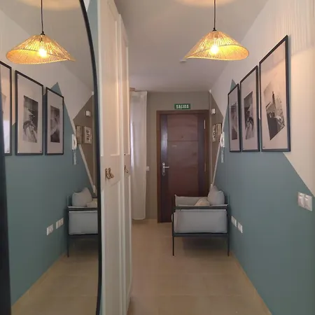 Апартаменты Lagos Loft Frente A La Playa Y Patio Privado *