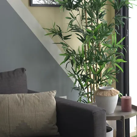 Lagos Loft Frente A La Playa Y Patio Privado Апартаменты *