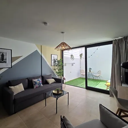 Lagos Loft Frente A La Playa Y Patio Privado *