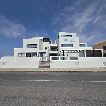 Апартаменты Lagos Loft Frente A La Playa Y Patio Privado